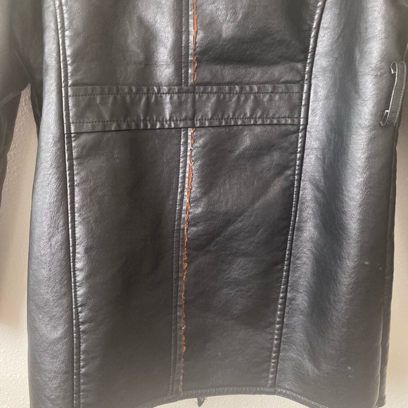 Vintage Sherpa Lined Leather Jacket - Picture 8 of 11